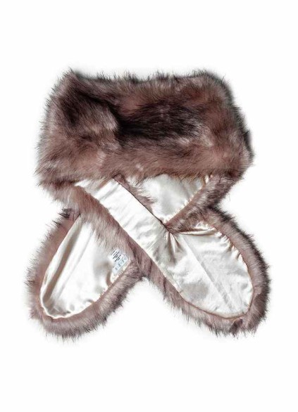 Earizer Sincerity Faux Fur Wrap