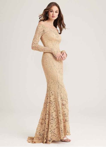 PT101 1 Pnina Signature Lace Gown