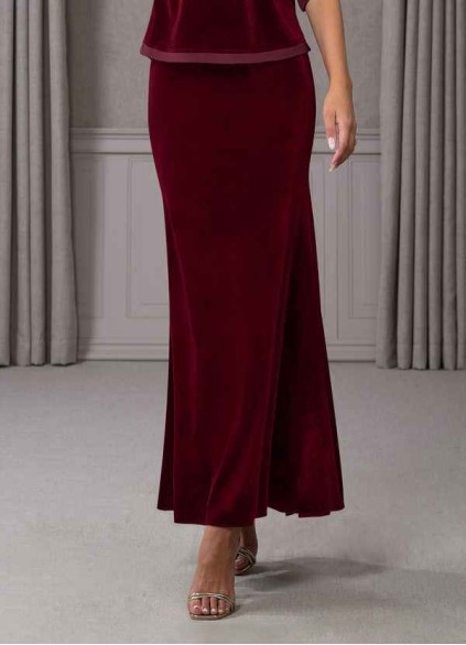 Earizer Zana Velvet Skirt
 ( Final Sale )