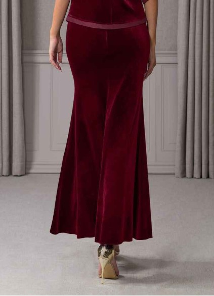 Earizer Zana Velvet Skirt
 ( Final Sale )