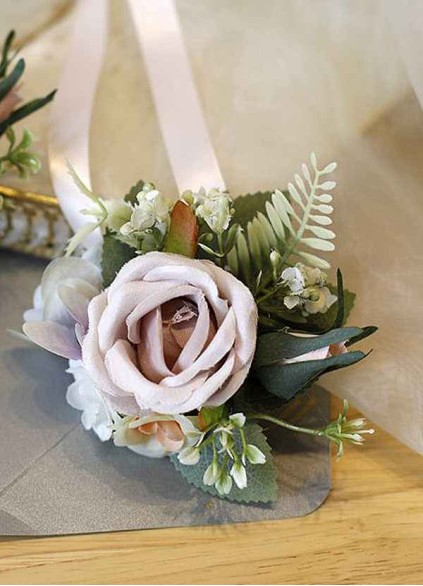 Lilac Rose Boutonniere